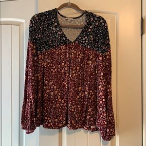 Super comfy soft long sleeved dressier shirt